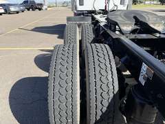 2023 Kenworth T880 photo 7