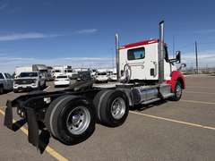 2023 Kenworth T880 photo 3