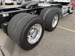 2023 Kenworth T880 photo 4
