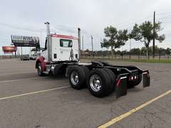 2023 Kenworth T880 photo 10