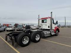 2023 Kenworth T880 photo 3