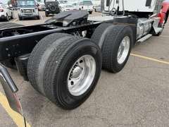 2023 Kenworth T880 photo 4