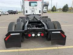2023 Kenworth T880 photo 6