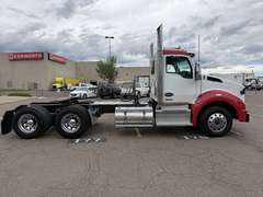 2023 Kenworth T880 photo 3