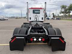 2023 Kenworth T880 photo 7