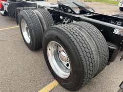 2023 Kenworth T880 photo 10