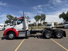 2023 Kenworth T880 photo 10