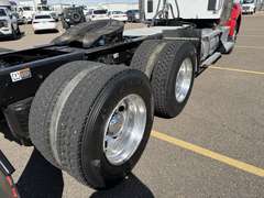 2023 Kenworth T880 photo 4