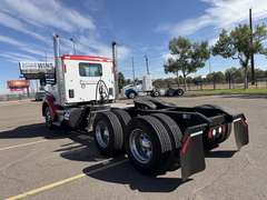 2023 Kenworth T880 photo 9