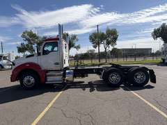 2023 Kenworth T880 photo 10