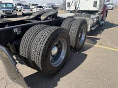 2023 Kenworth T880 photo 4