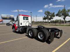 2023 Kenworth T880 photo 10