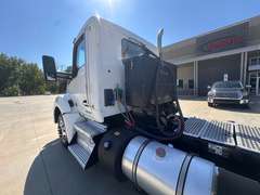 2022 Kenworth T880 photo 10
