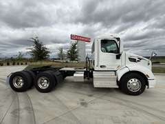 2020 Peterbilt 579 photo 2