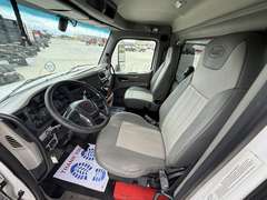 2020 Peterbilt 579 photo 10