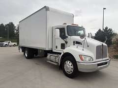 2022 Kenworth T270 photo 1