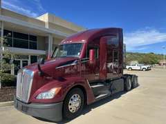 2023 Kenworth T680 photo 2
