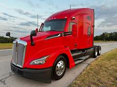 2023 Kenworth T680 photo 6