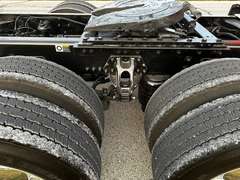 2023 Kenworth T680 photo 10