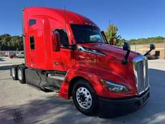 2023 Kenworth T680 photo 1