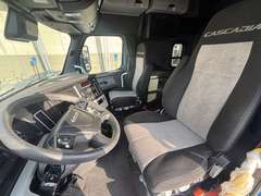2023 Freightliner PT126064ST photo 9