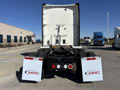 2023 Kenworth T680 photo 4