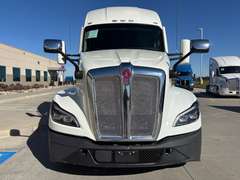 2023 Kenworth T680 photo 10