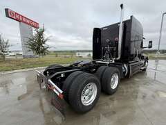 2024 Peterbilt 579 photo 3