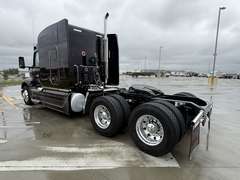 2024 Peterbilt 579 photo 5