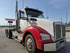 2018 Kenworth T880 photo 1