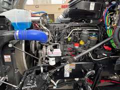 2025 Kenworth T880 photo 6