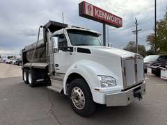 2025 Kenworth T880 photo 1