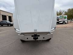 2025 Kenworth T880 photo 9