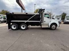 2025 Kenworth T880 photo 7