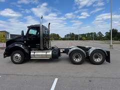 2024 Kenworth T880 photo 10