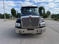 2024 Kenworth T880 photo 3