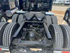 2023 Kenworth T680 photo 6