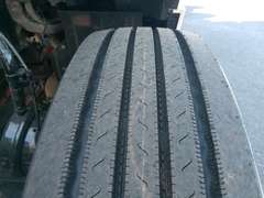 2023 Peterbilt 579 photo 10