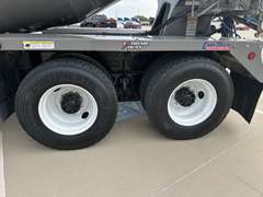 2026 Kenworth T880 photo 9