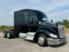 2022 Kenworth T680 photo 1