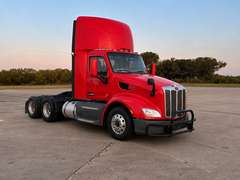 2021 Peterbilt 579 photo 1