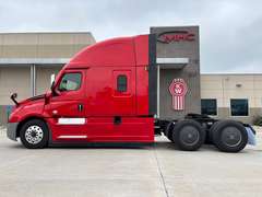 2023 Freightliner PT126064ST photo 9